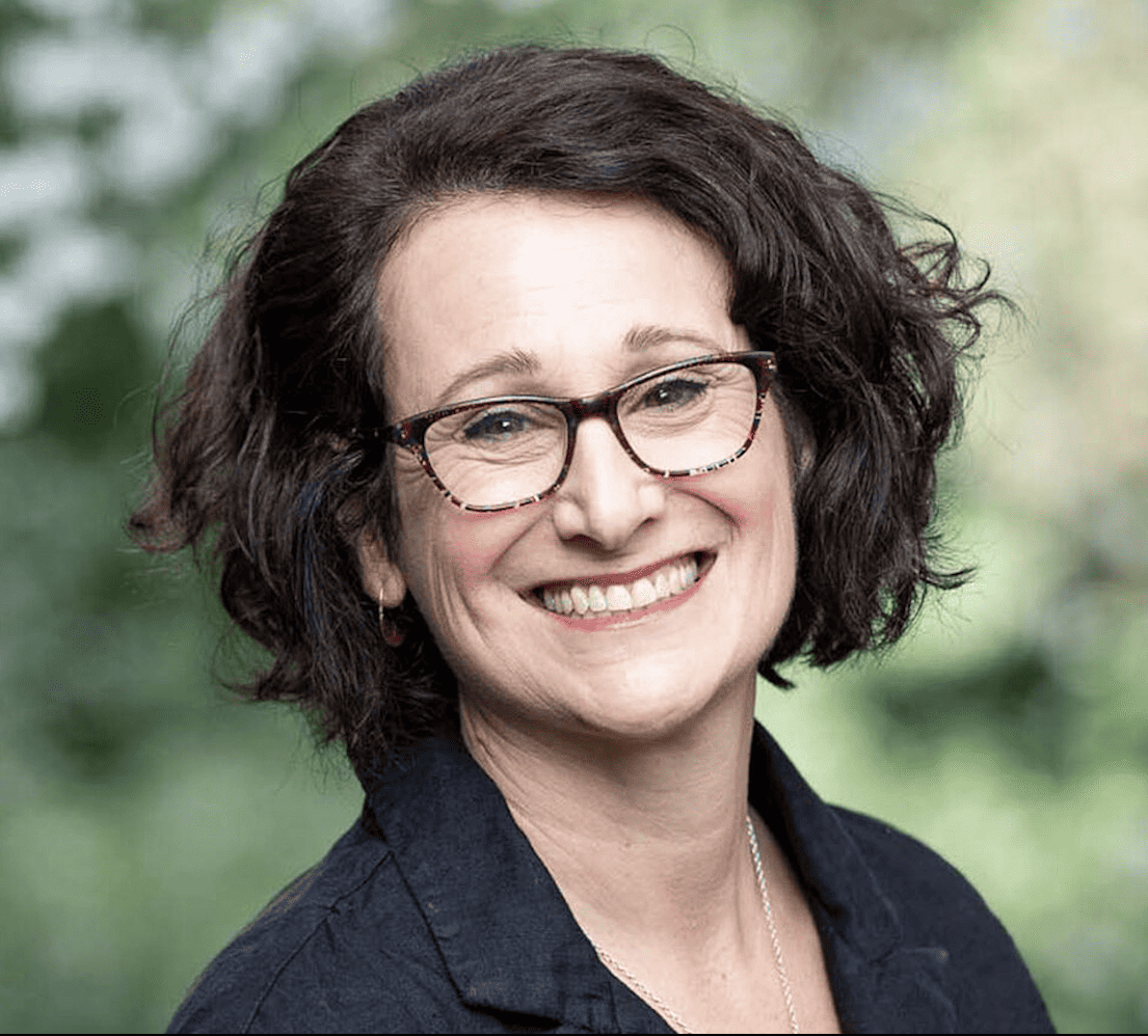 sq-renee Jaya-Manske
